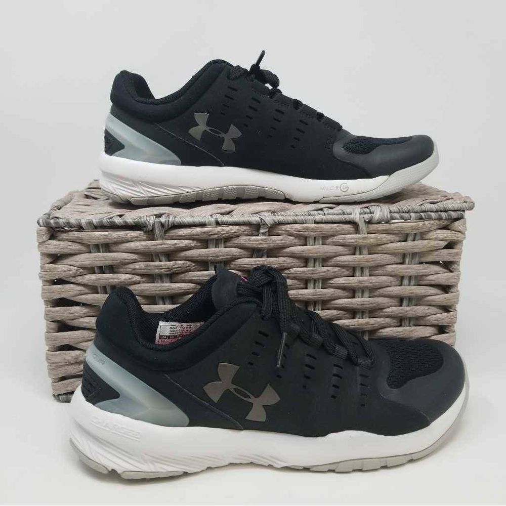 NWOB Under Armour Womens Speedform Shoes 6.5 M B7C
